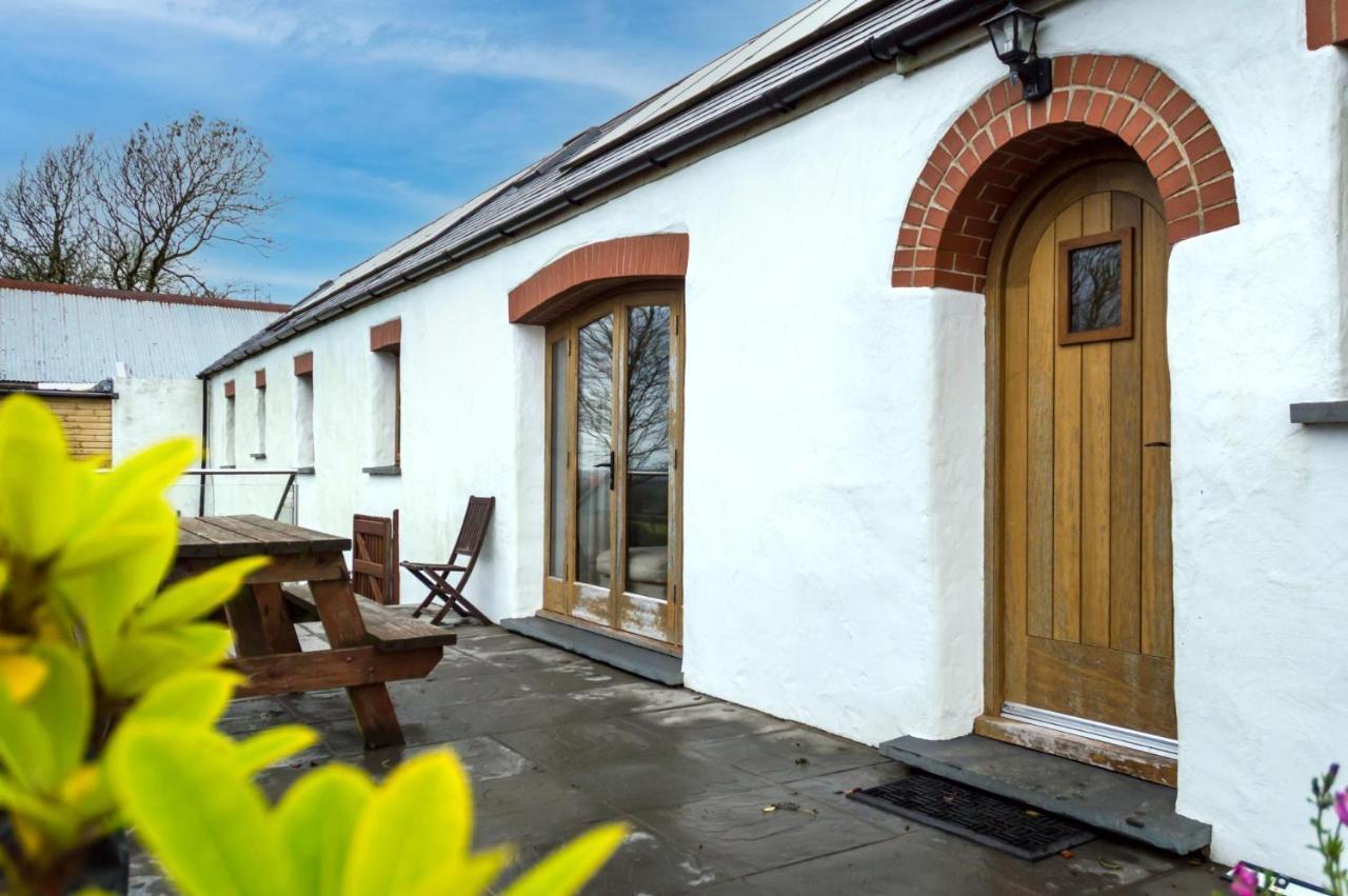 Orchard Cottage - Luxurious Barn Conversion - Beavers Hill Manorbier Luaran gambar